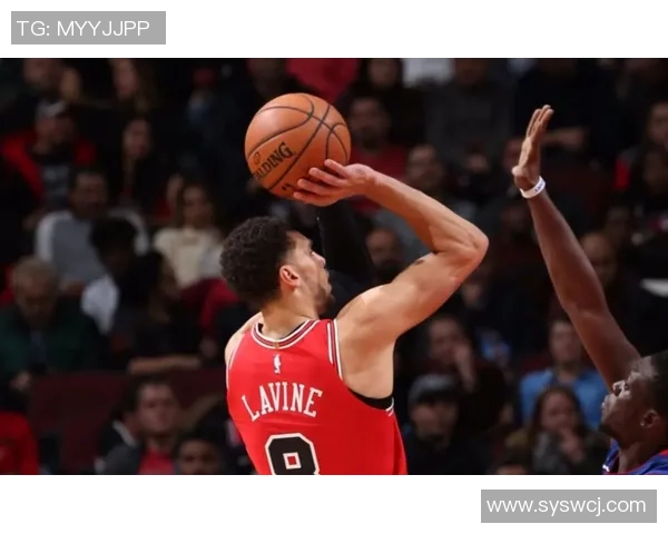 扎克拉文的篮球之路:从天赋少年到NBA明星的蜕变历程 扎克拉文的篮球之路:从天赋少年到NBA明星的蜕变历程